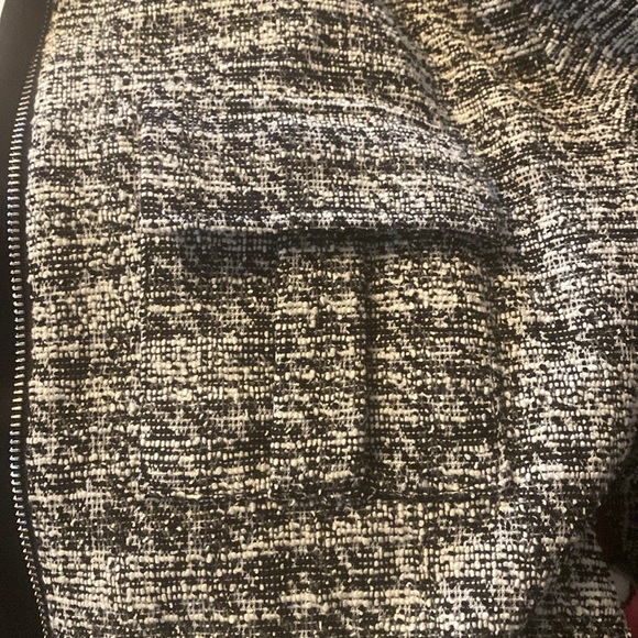 TRUTH by Republic Tweed Recycled Yarn Cropped Jacket Zip Up - Picture 4 of 8